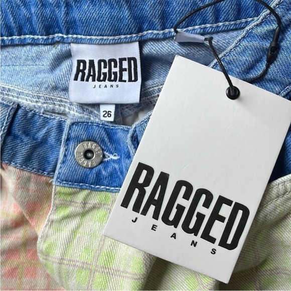 The Ragged Priest Patch Jeans. 26. NWT. - Picture 3 of 16